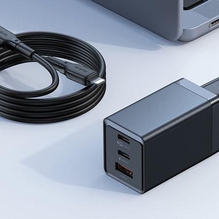 شاحن Mcdodo GaN 5 Mini Pro 67 واط ثنائي USB-C مع كابل USB-C إلى Lightning